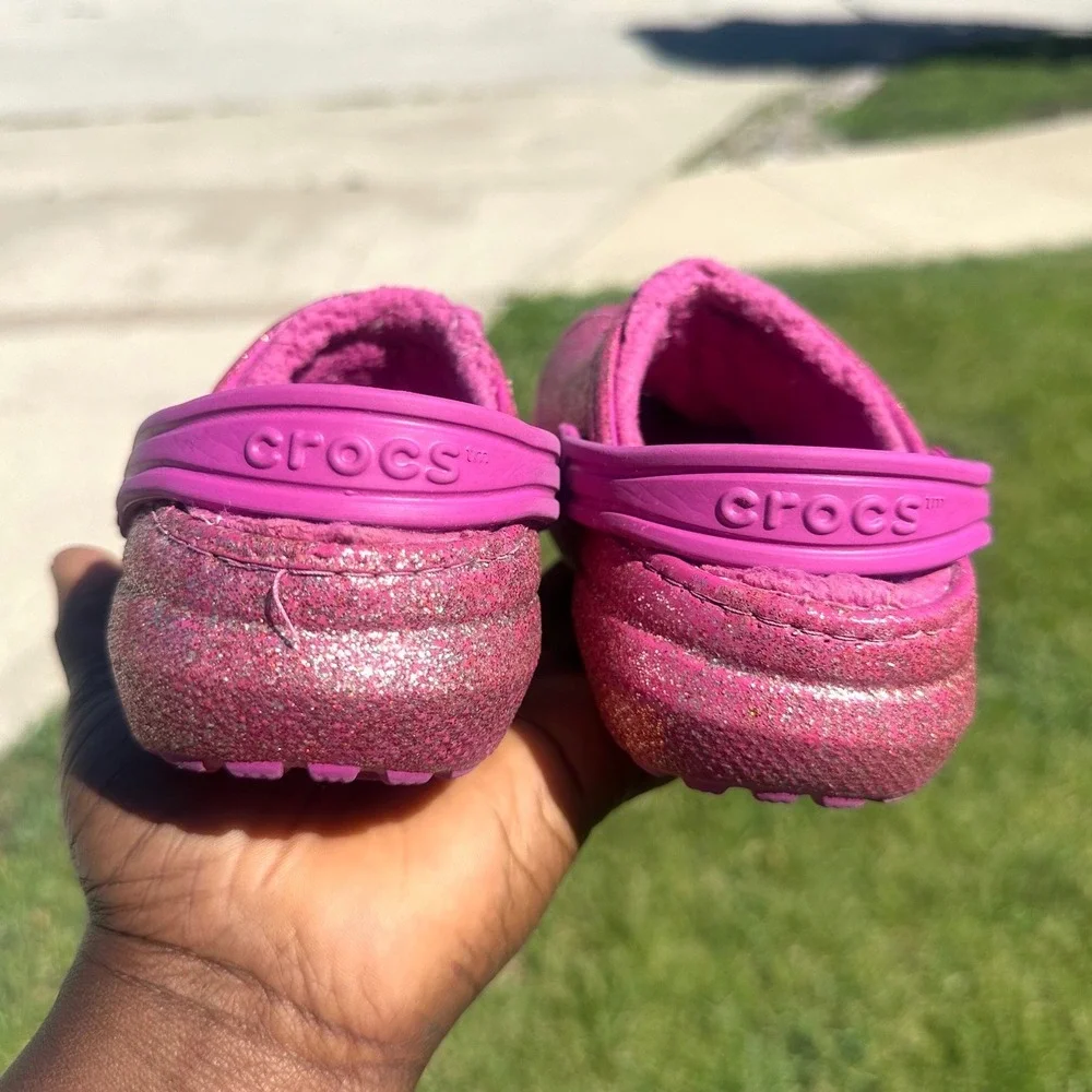 Crocs Kids Classic Lined Glitter Clogs Size 11 Pink Sparkle Sandals
